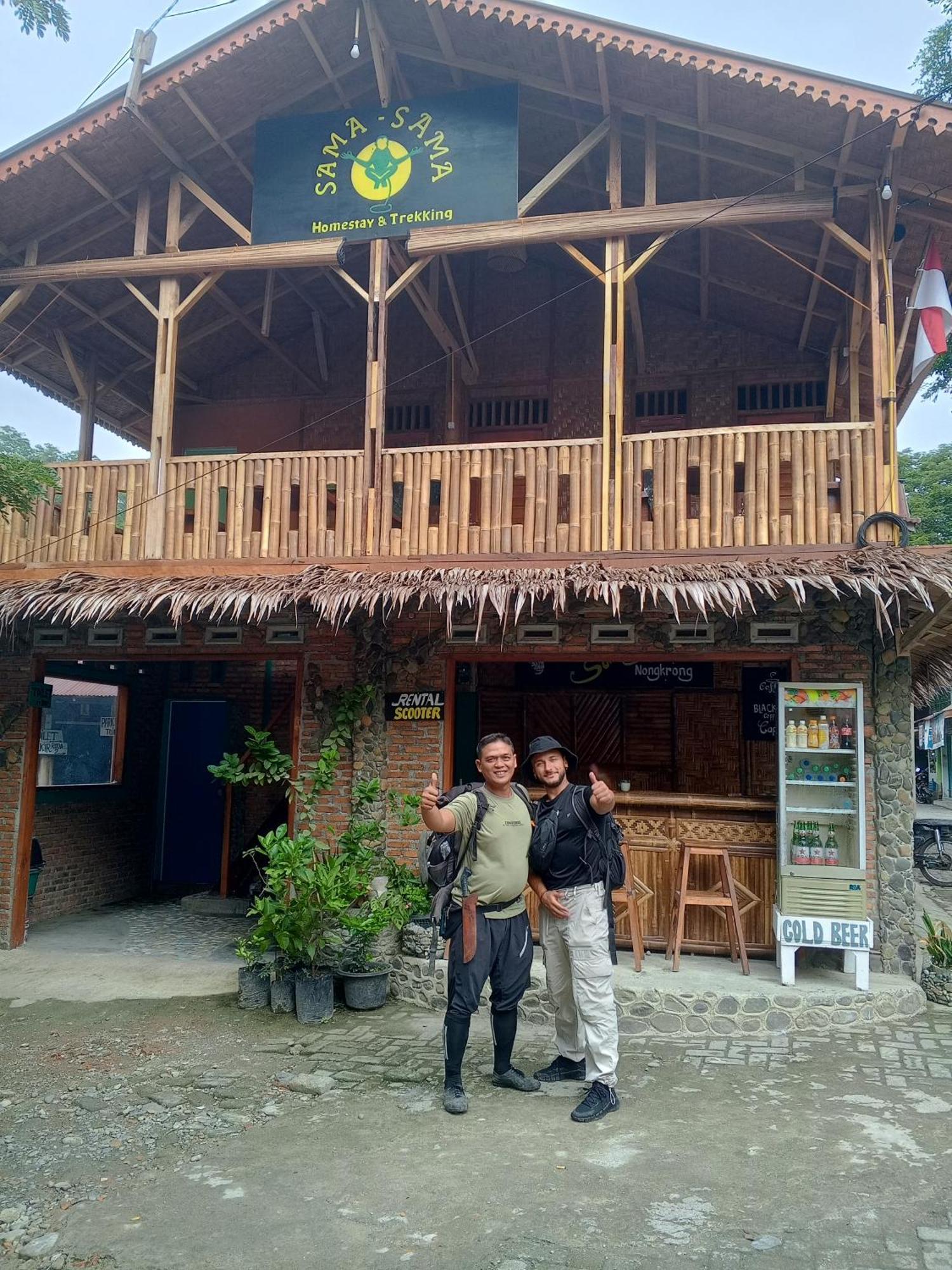 Sama Sama Homestay & Trekking Only Stay Here Book Trekking And Transport With Us 武吉拉旺 外观 照片