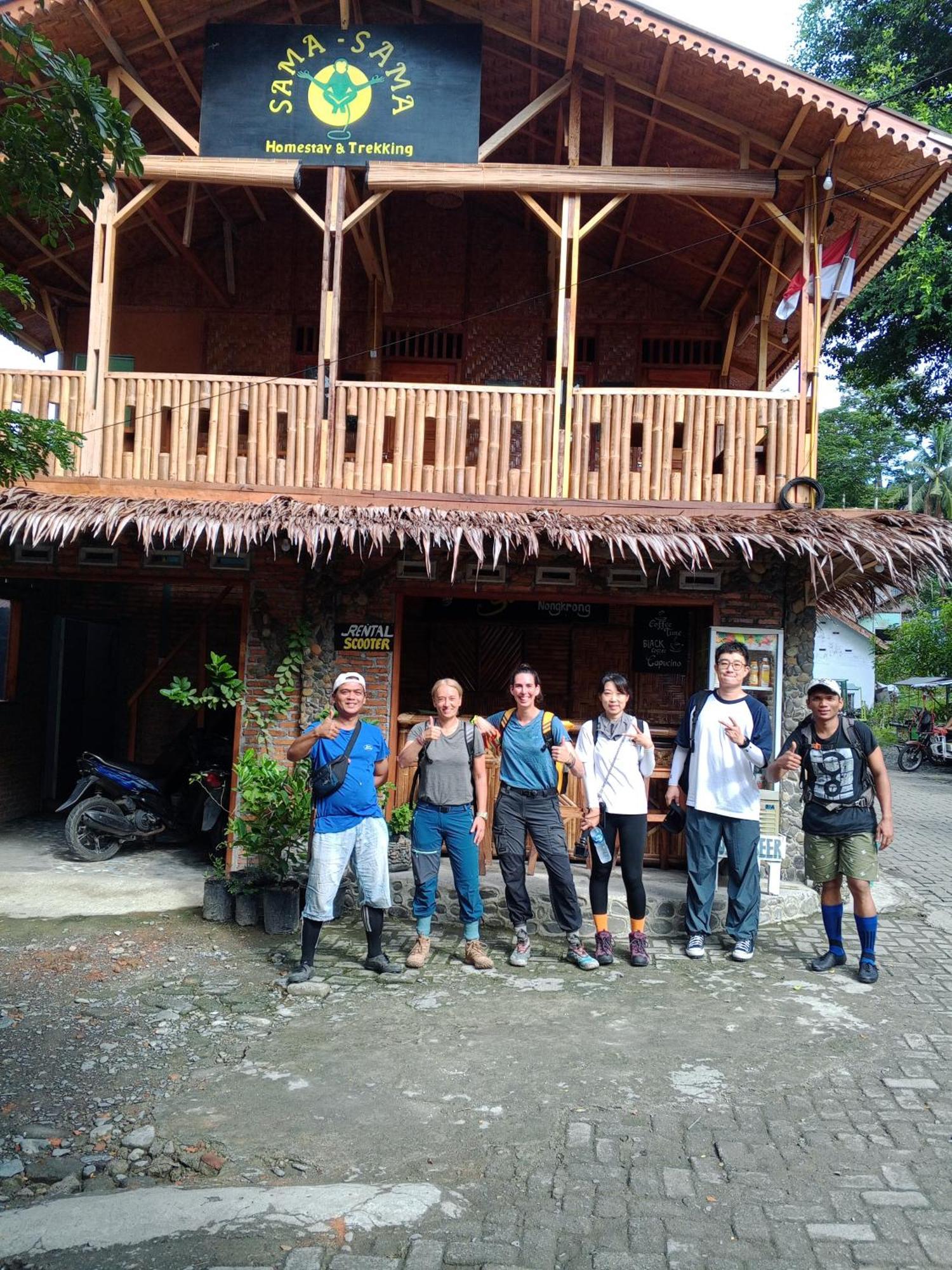 Sama Sama Homestay & Trekking Only Stay Here Book Trekking And Transport With Us 武吉拉旺 外观 照片