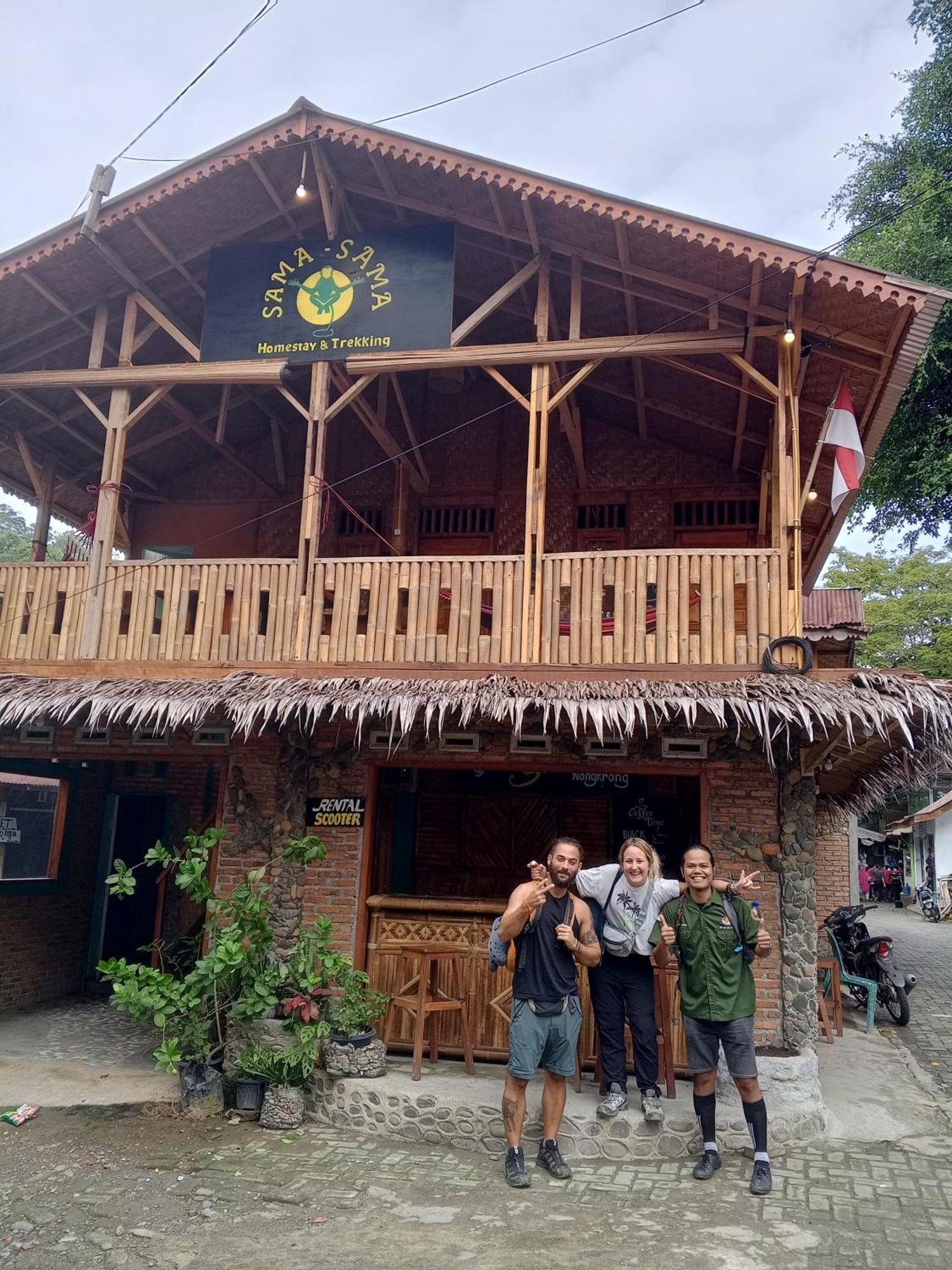 Sama Sama Homestay & Trekking Only Stay Here Book Trekking And Transport With Us 武吉拉旺 外观 照片