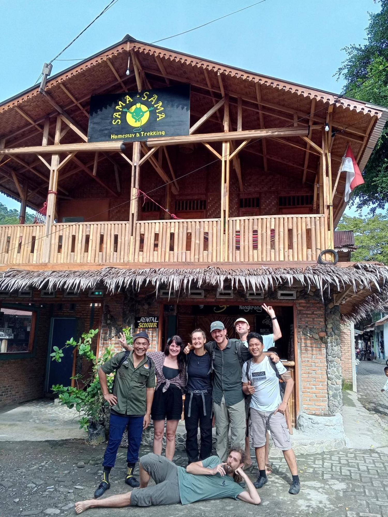 Sama Sama Homestay & Trekking Only Stay Here Book Trekking And Transport With Us 武吉拉旺 外观 照片